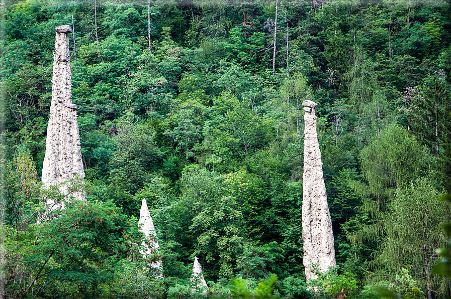 foto Piramidi di terra di Segonzano